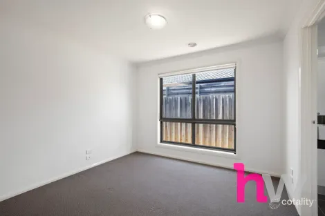 Property photo of 7 Moretti Court Marshall VIC 3216