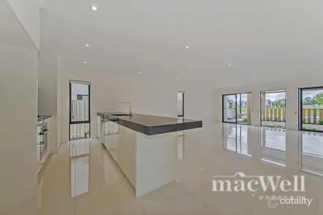 Property photo of 8 Doherty Drive Pimpama QLD 4209