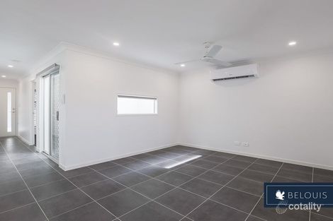 Property photo of 37 Basalt Drive Yarrabilba QLD 4207