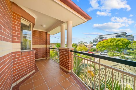 Property photo of 5/52 Kitchener Street Coorparoo QLD 4151