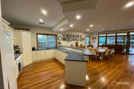Property photo of 36 Barnes Avenue Magill SA 5072