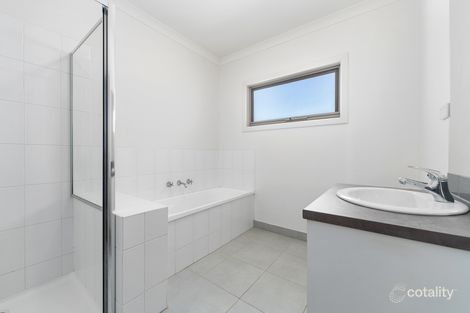 Property photo of 9/35 Lily Way Skye VIC 3977