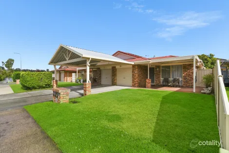 2/6 Eastlakes Dr, Tweed Heads South, NSW 2486