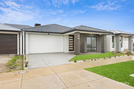 45 Shearjoy Loop, Clyde North, VIC 3978