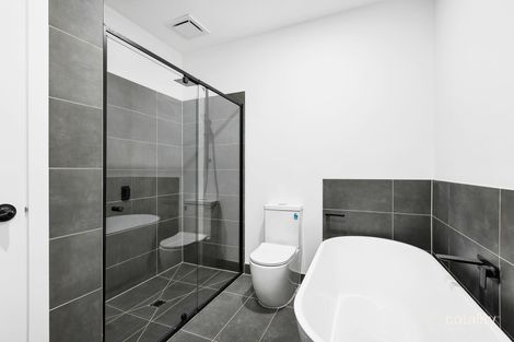 Property photo of 45 Shearjoy Loop Clyde North VIC 3978