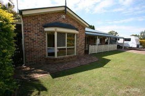 16 Poinciana Ave, Victoria Point, QLD 4165