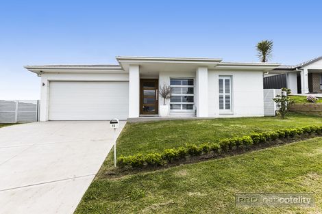 Property photo of 15 Hooghly Avenue Cameron Park NSW 2285