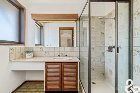 Property photo of 2 Barcelona Close Thomastown VIC 3074