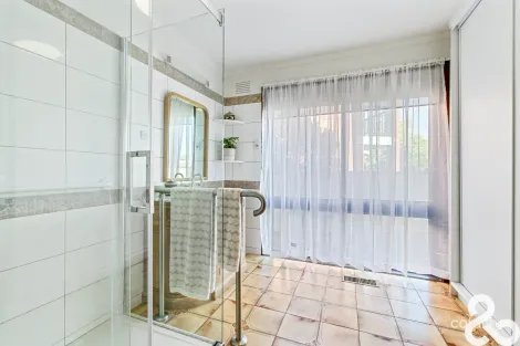 Property photo of 2 Barcelona Close Thomastown VIC 3074