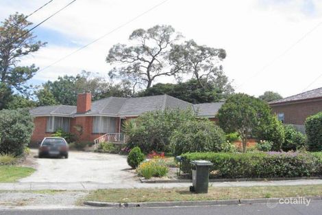 5 Santa Barbara Dr, Frankston, VIC 3199