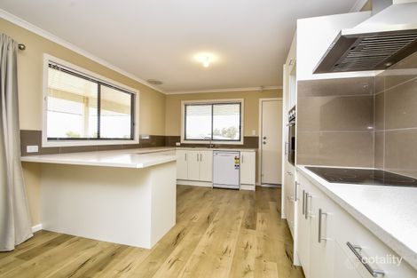 Property photo of 24 Peake Terrace Denial Bay SA 5690