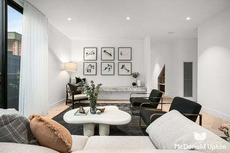 Property photo of 9 Deakin Street Essendon VIC 3040