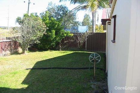 Property photo of 58 Kathleen White Crescent Killarney Vale NSW 2261