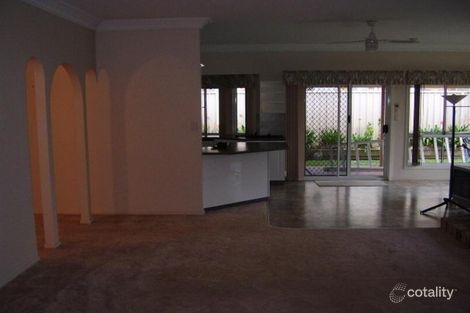 Property photo of 8 Dahlia Court Middle Ridge QLD 4350