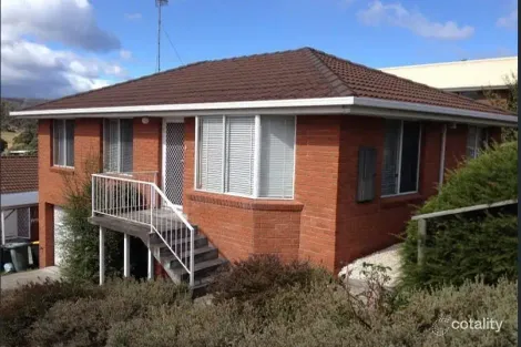 2/5 Donald Ct, Glenorchy, TAS 7010