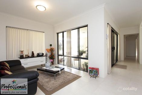 Property photo of 9 Cranbrook Pass Canning Vale WA 6155