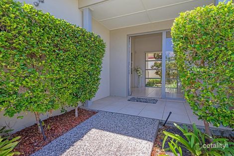 Property photo of 2817 Gracemere Drive Hope Island QLD 4212