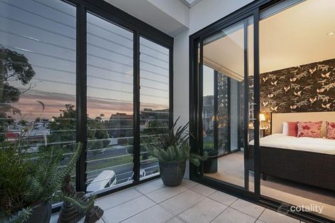Property photo of 7 Danks Street Albert Park VIC 3206
