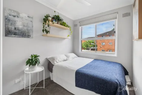 Property photo of 4/1 Gray Crescent Eastlakes NSW 2018