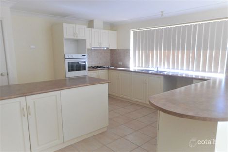 Property photo of 10 L'Esterel Way Port Kennedy WA 6172