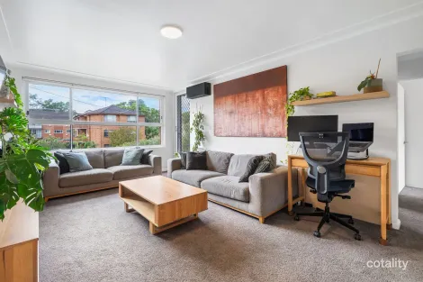 Property photo of 4/1 Gray Crescent Eastlakes NSW 2018