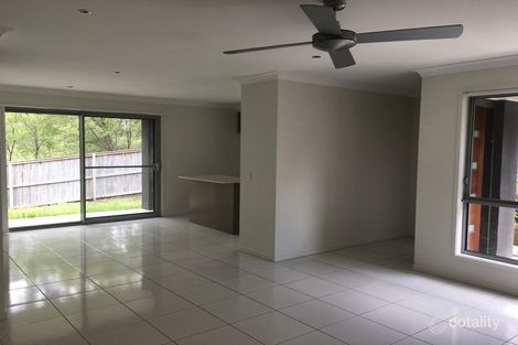 Property photo of 2/53 Springwood Avenue Pacific Pines QLD 4211