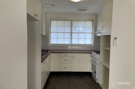 Property photo of 2/13 Stinton Avenue Newtown VIC 3220