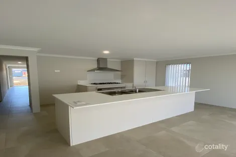 19a Wood Ave, Waroona, WA 6215