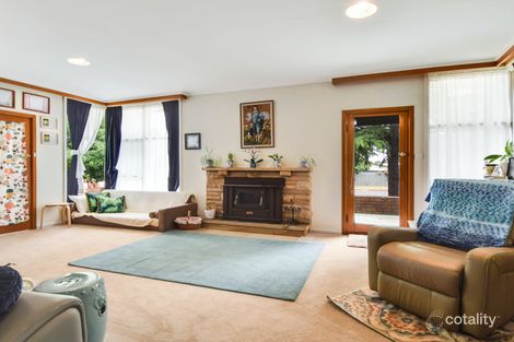 Property photo of 25 Hills Street Young NSW 2594