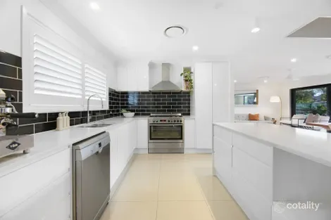 Property photo of 10 Ling Place Palm Beach QLD 4221