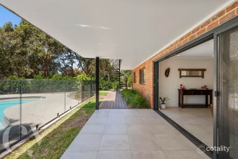 Property photo of 2 Pindari Road Lesmurdie WA 6076