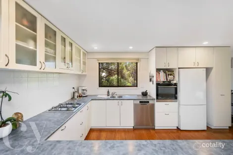 Property photo of 2 Pindari Road Lesmurdie WA 6076