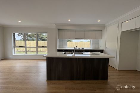 Property photo of 13 Sinclair Circuit Winchelsea VIC 3241