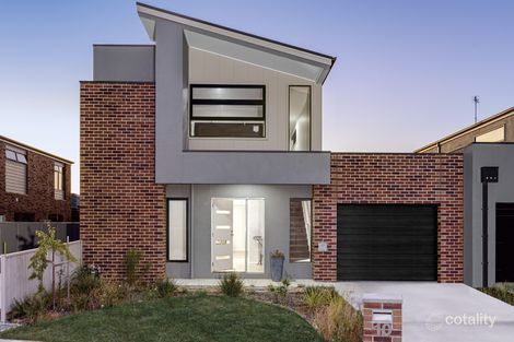 10 Neway Ave, Delacombe, VIC 3356