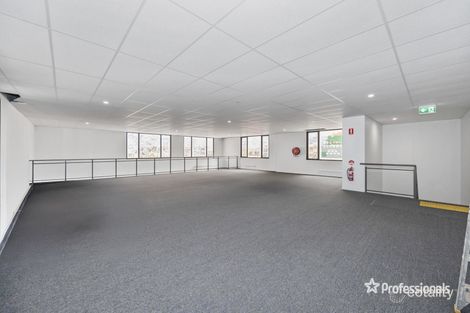 204 Beringarra Ave, Malaga, WA 6090