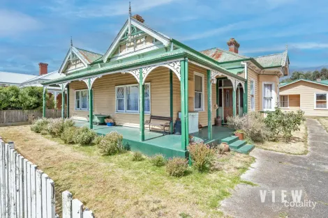 24 Moore St, Wynyard, TAS 7325
