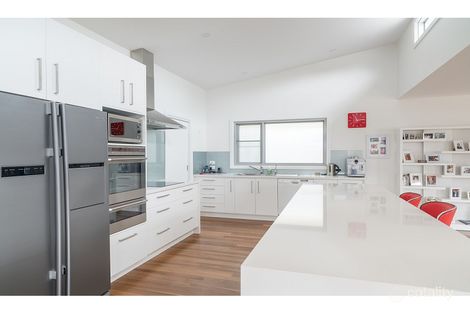 Property photo of 38 Reid Street Rhyll VIC 3923