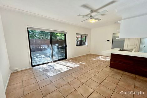 Property photo of 3/23 Second Avenue Broadbeach QLD 4218