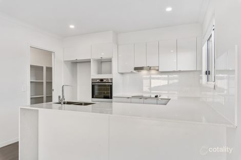 Property photo of 25 Sally Crescent Nirimba QLD 4551