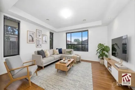 6 Rockland Ct, Taylors Hill, VIC 3037