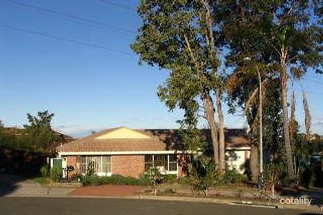 Property photo of 5 Landy Close Edensor Park NSW 2176