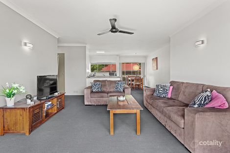 Property photo of 105/2 Eshelby Drive Cannonvale QLD 4802