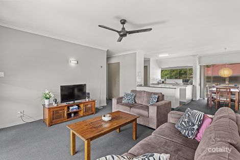 Property photo of 105/2 Eshelby Drive Cannonvale QLD 4802