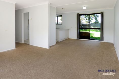 Property photo of 43 Potter Close Dubbo NSW 2830