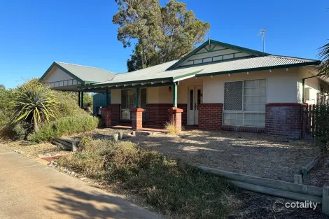 2 Kylie Tce, Binningup, WA 6233