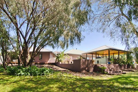 22 Parkland Ct, Quindalup, WA 6281