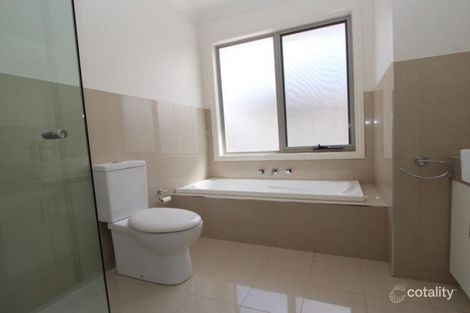 Property photo of 3/1056 Doncaster Road Doncaster East VIC 3109