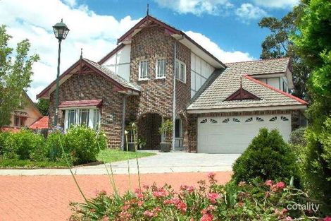 8 Hampshire Ct, Cherrybrook, NSW 2126