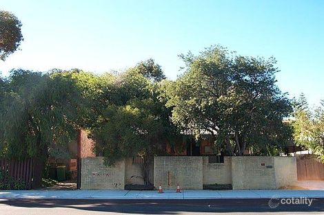 202 Hampton Rd, Beaconsfield, WA 6162