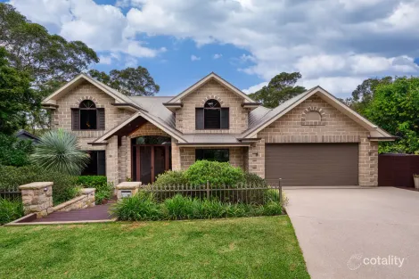 Property photo of 16 Jacaranda Avenue Blaxland NSW 2774